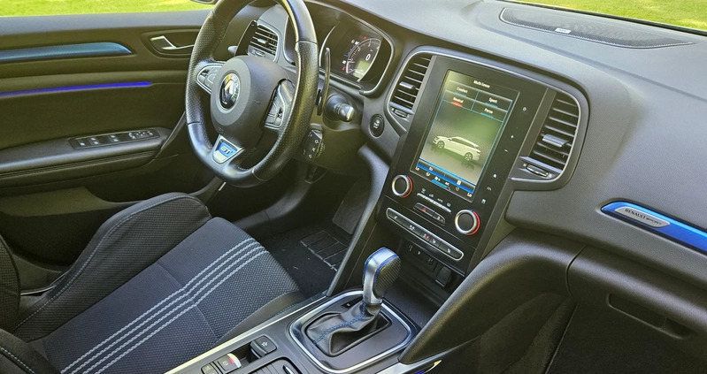 Renault Megane cena 61500 przebieg: 203000, rok produkcji 2018 z Piaseczno małe 92
